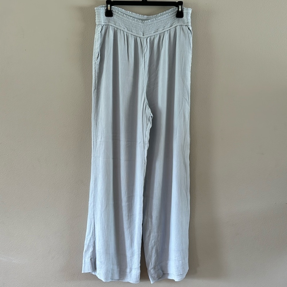 Wide leg crinkled pants